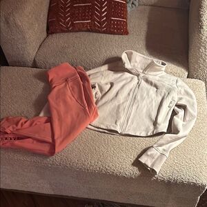 Old Navy Women's Coral Pants and Cream crop top sweatshirt